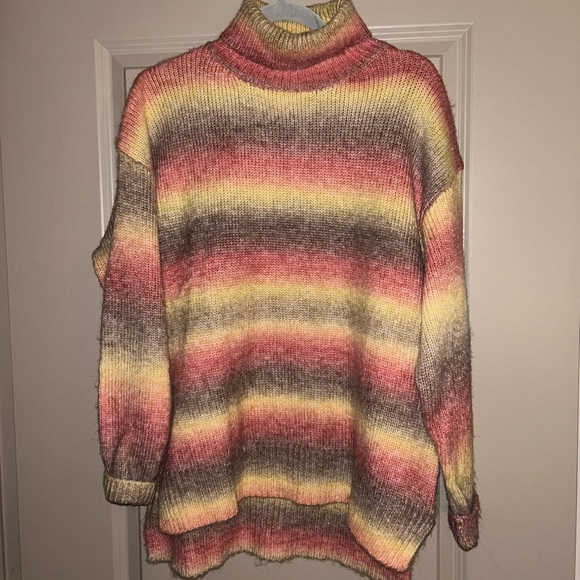 Stripped turtleneck sweater - Picture 1 of 3